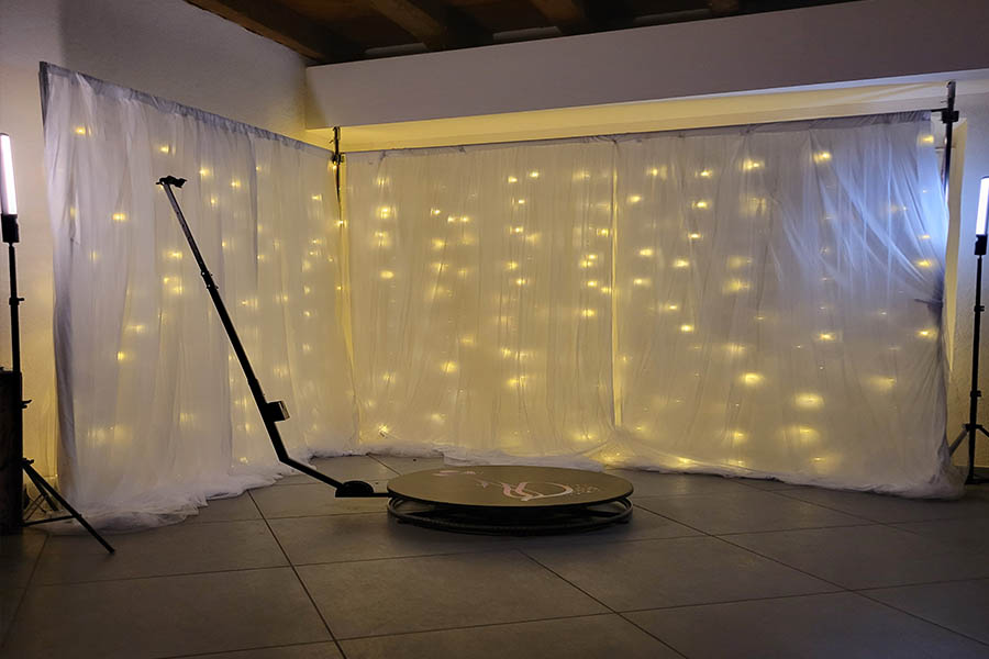 Just' Jolie Déco | Location photobooth vidéo 360 pour les professionnels en savoie sur albertville,chambery, maurienne, aix les bains
