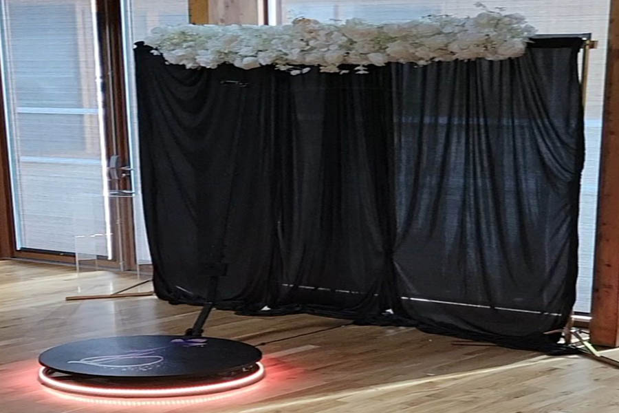 Just' Jolie Déco | Location photobooth vidéo 360votre anniversaire, une cousinade, un bapteme, une babyshower  en savoie sur albertville,chambery, maurienne, aix les bains